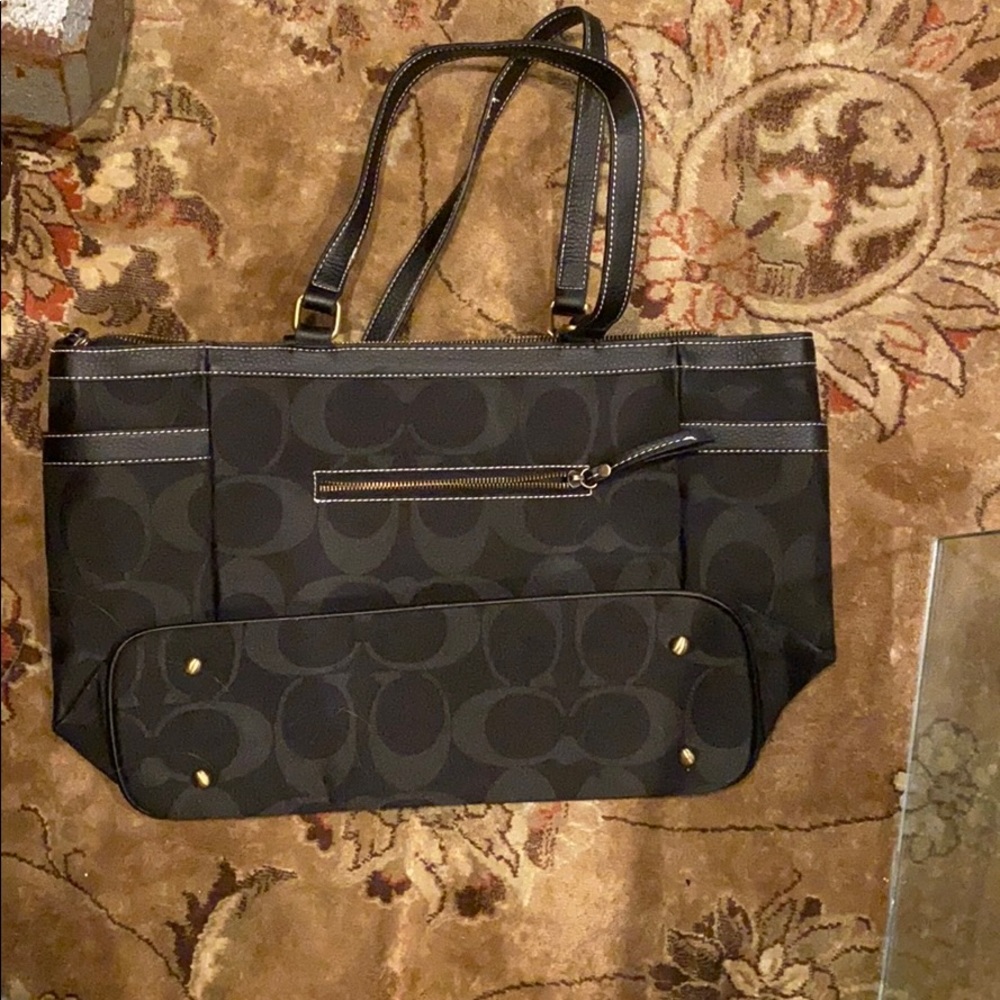 Coach Pocketbook - Picture 4 of 4